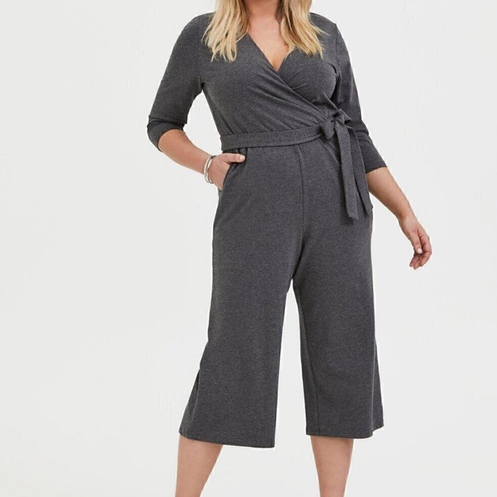 Torrid Charcoal Grey Terry Self Tie‎ Culotte Jumpsuit 3 3X